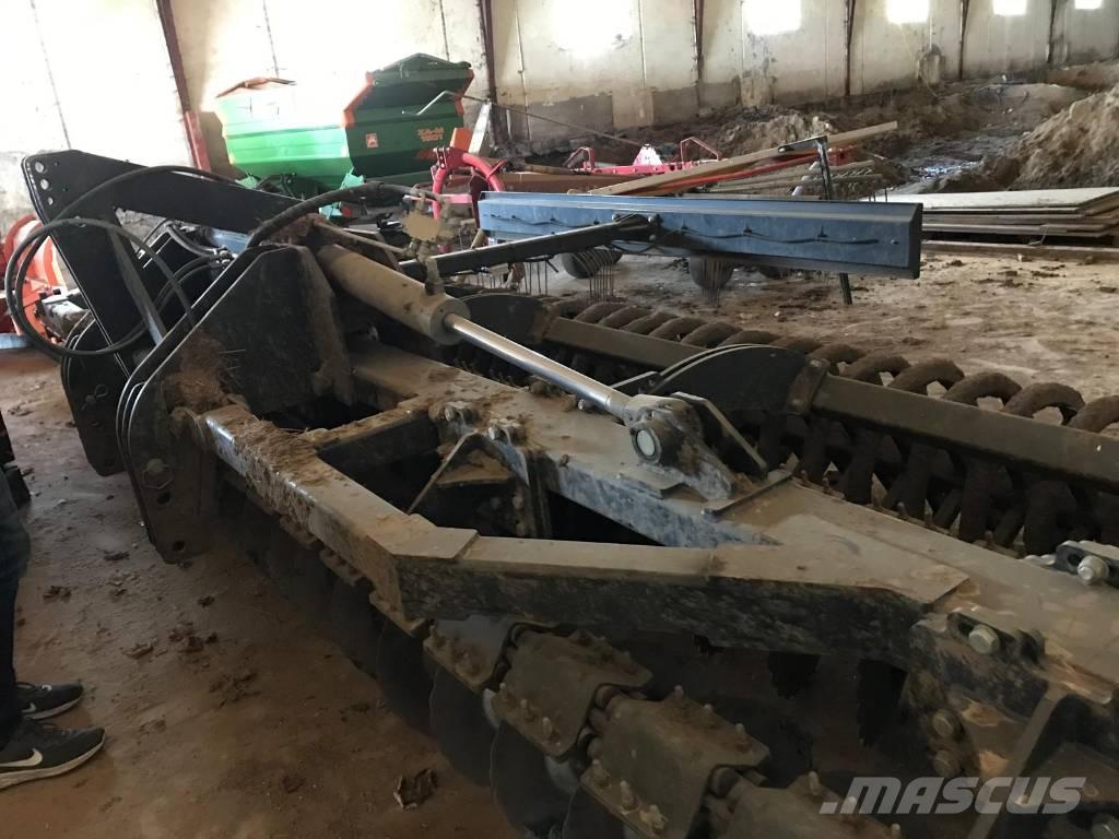 Inter-Tech 6m hydr. Disc Harrows