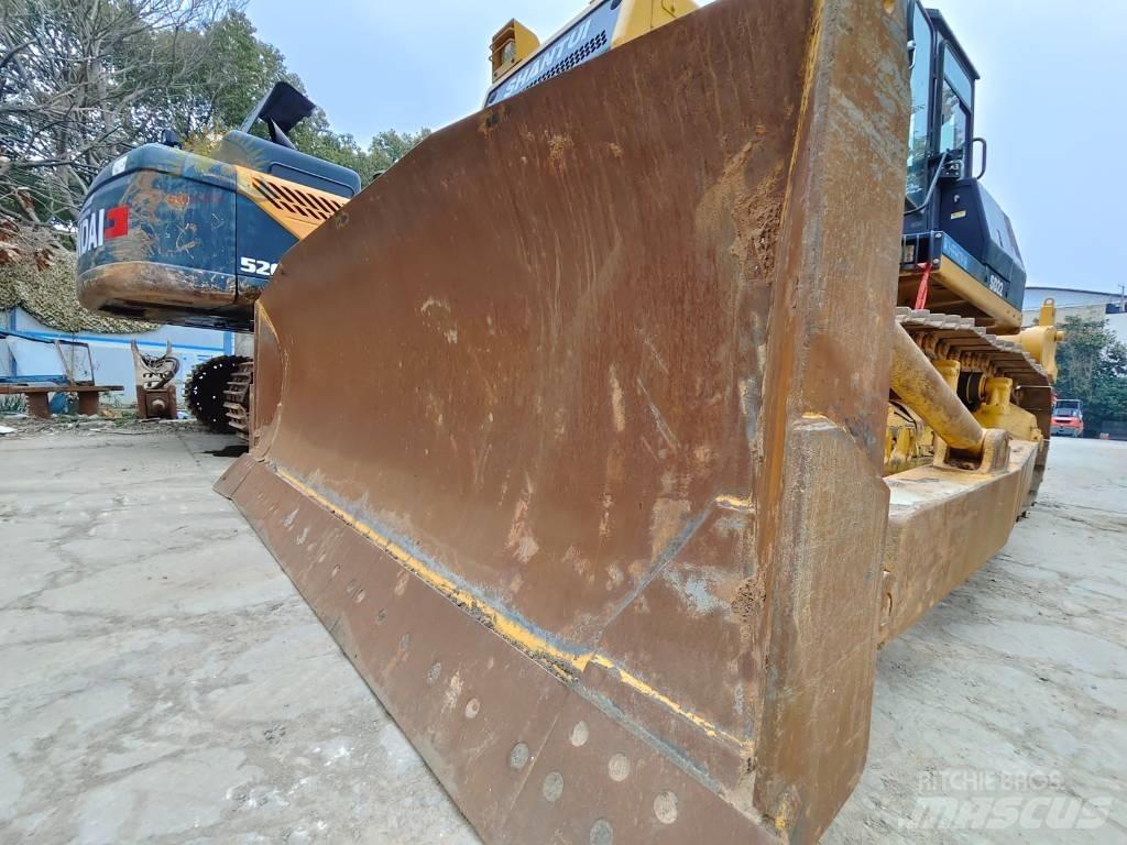 Shantui SD 22 Crawler dozers