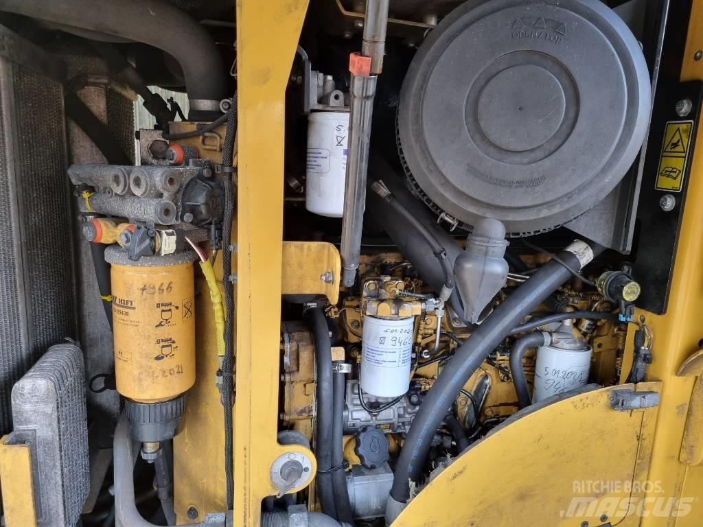 CAT 930 H Wheel Loaders