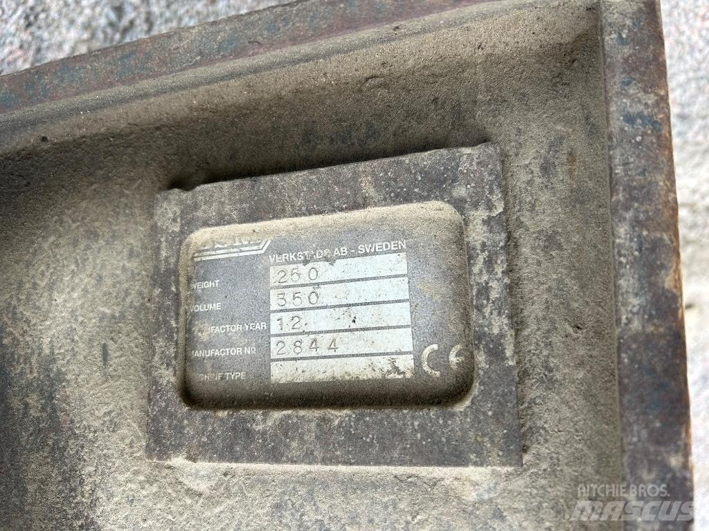 Hydrema 928 C Backhoe Loaders