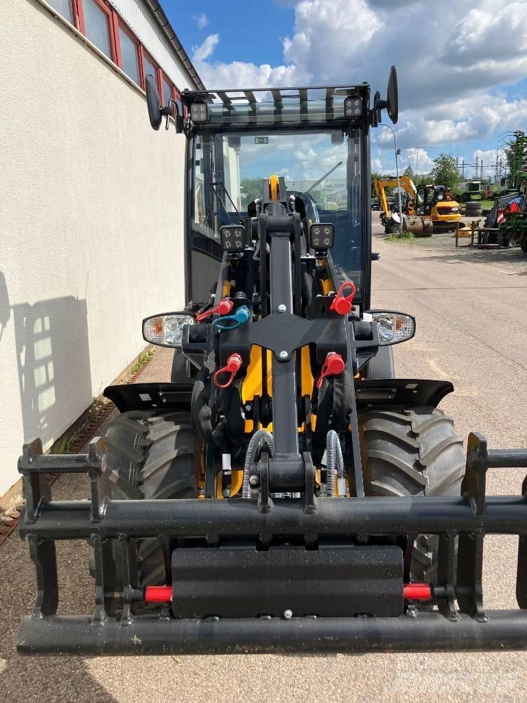 JCB 403 Mini Loader