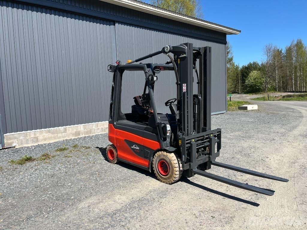 Linde E20-01 Electric Forklifts