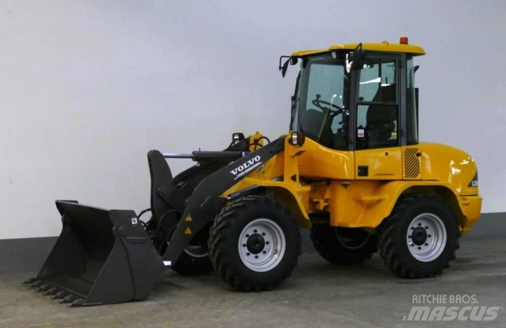 Volvo L 35 B - Z - 4x4 Wheel Loaders