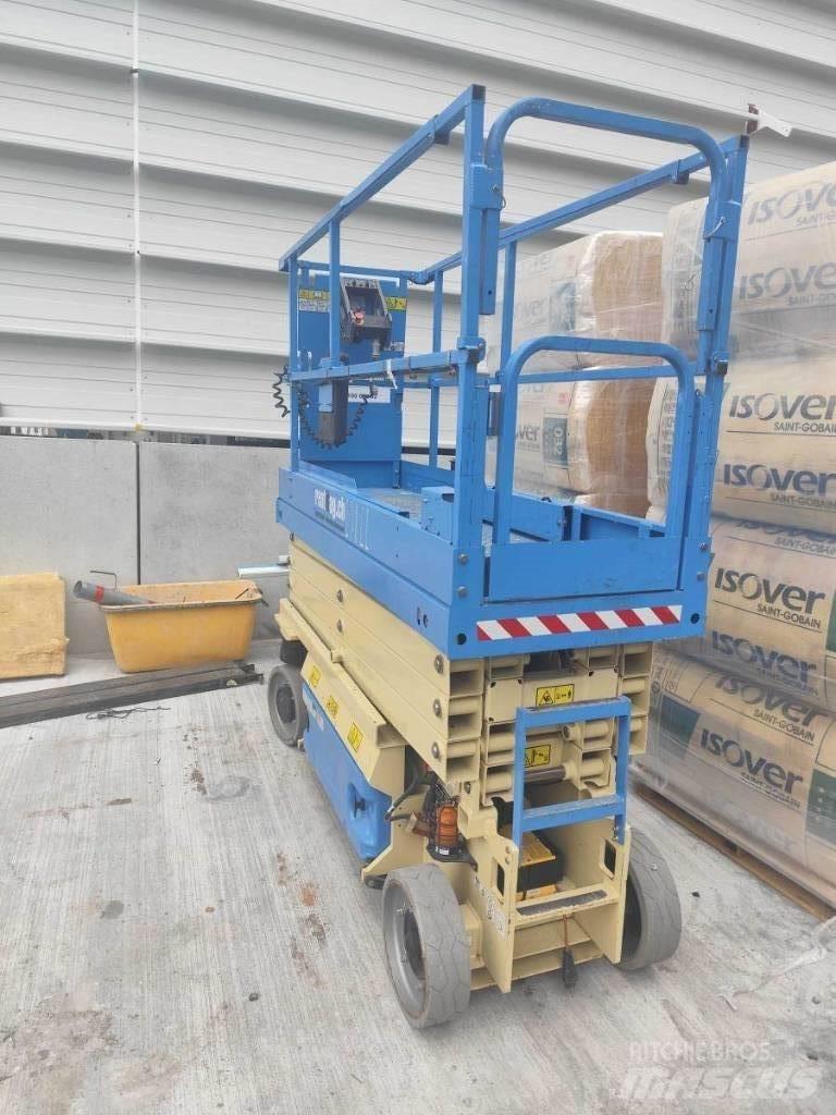JLG 2632 ES Scissor Lifts