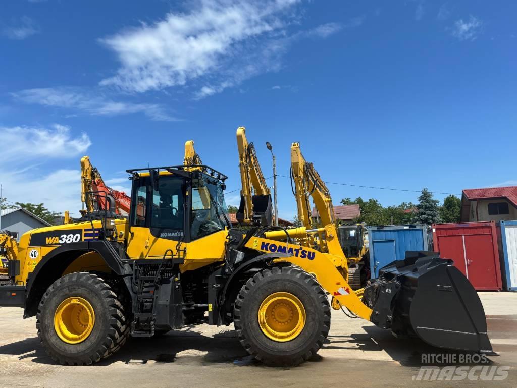 Komatsu WA380-8E0 Wheel Loaders