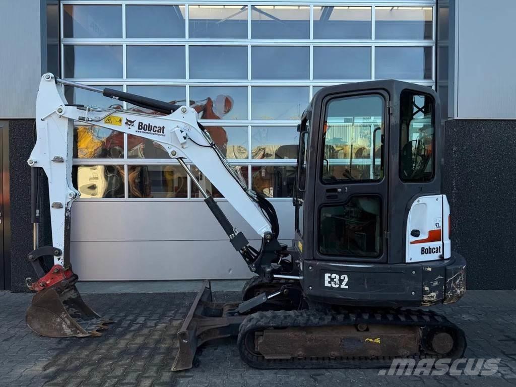 Bobcat E32 Mini Excavators <7t (Mini Diggers)
