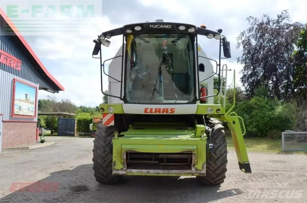 CLAAS tucano 470 Combine Harvesters
