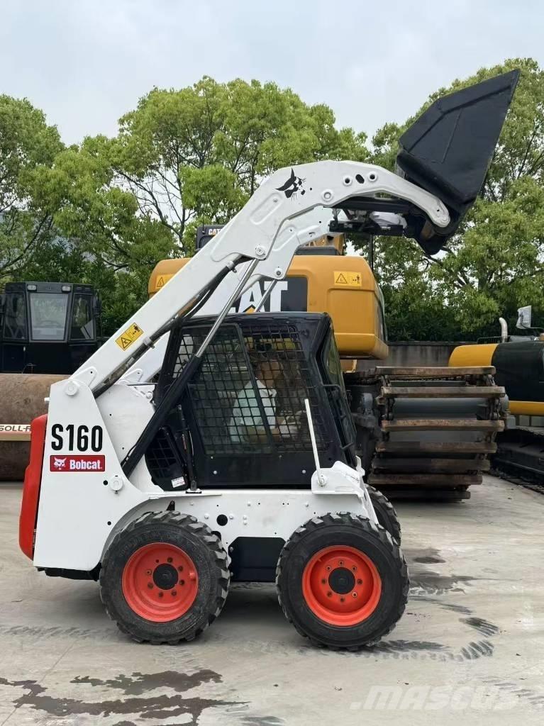 Bobcat S 160 Crawler Loaders