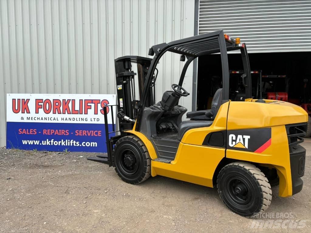 CAT DP40NT Diesel Forklifts