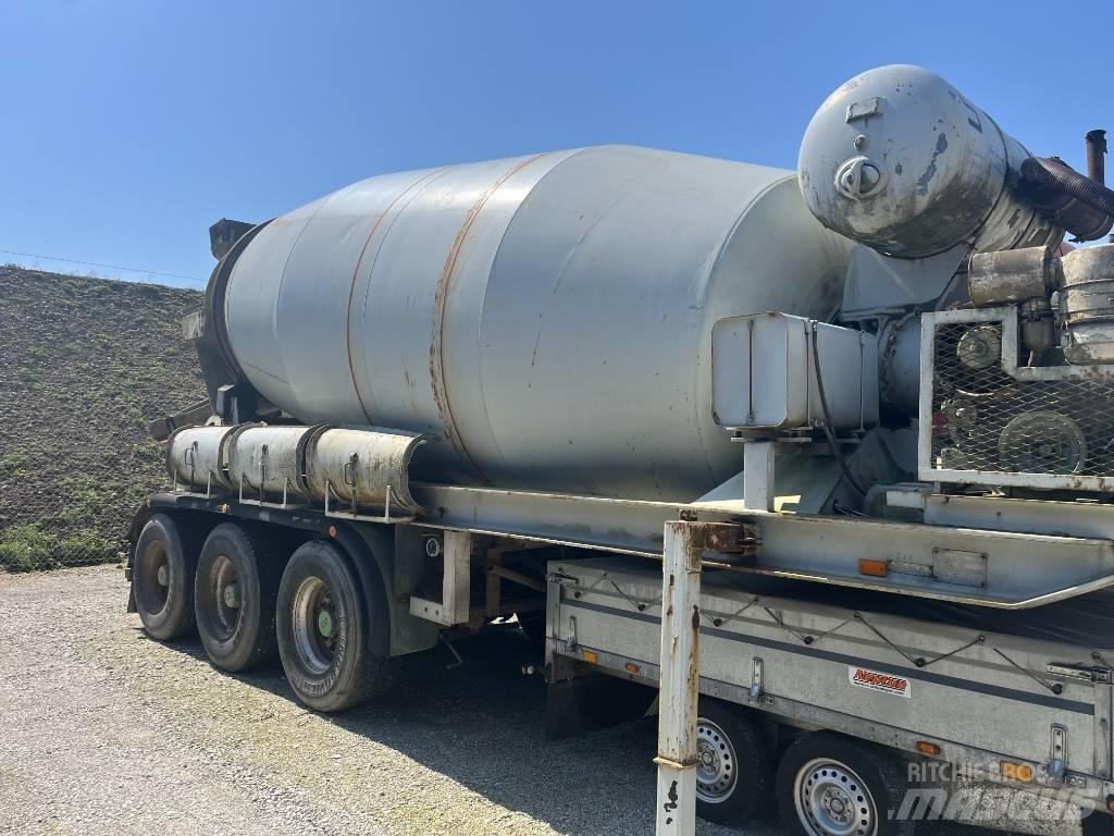  Floors 3 aksel Tanker Trailers