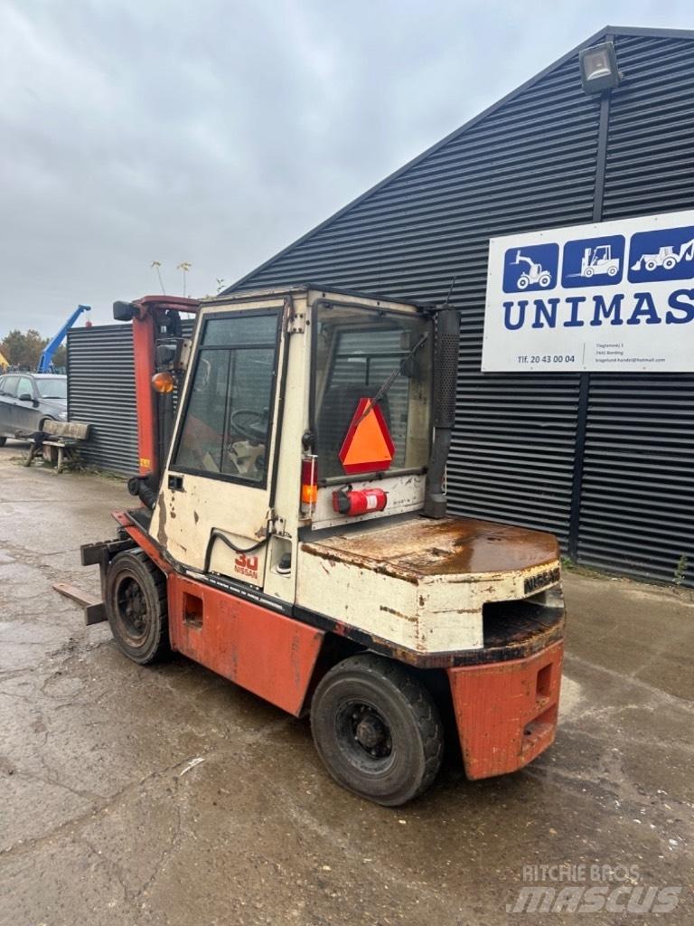 Nissan FD30 Diesel Forklifts