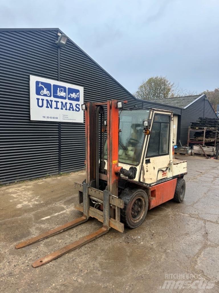Nissan FD30 Diesel Forklifts