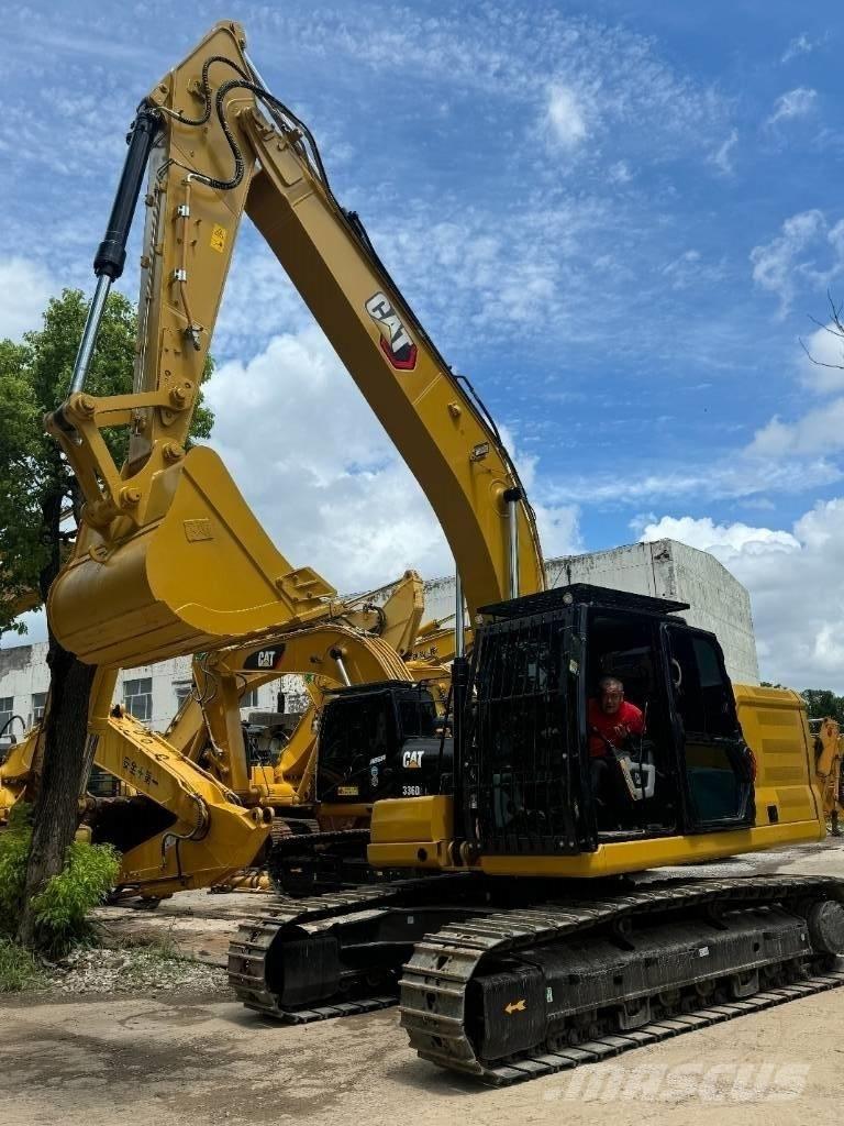 CAT 323 Mini excavators  7t - 12t