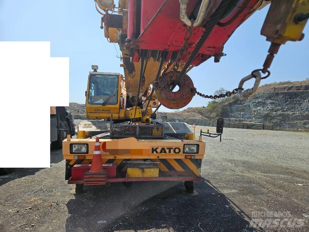 Kato SS 500 Rough Terrain Cranes
