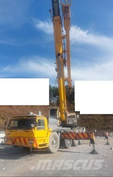 Sumitomo SA1000 Mobile and all terrain cranes