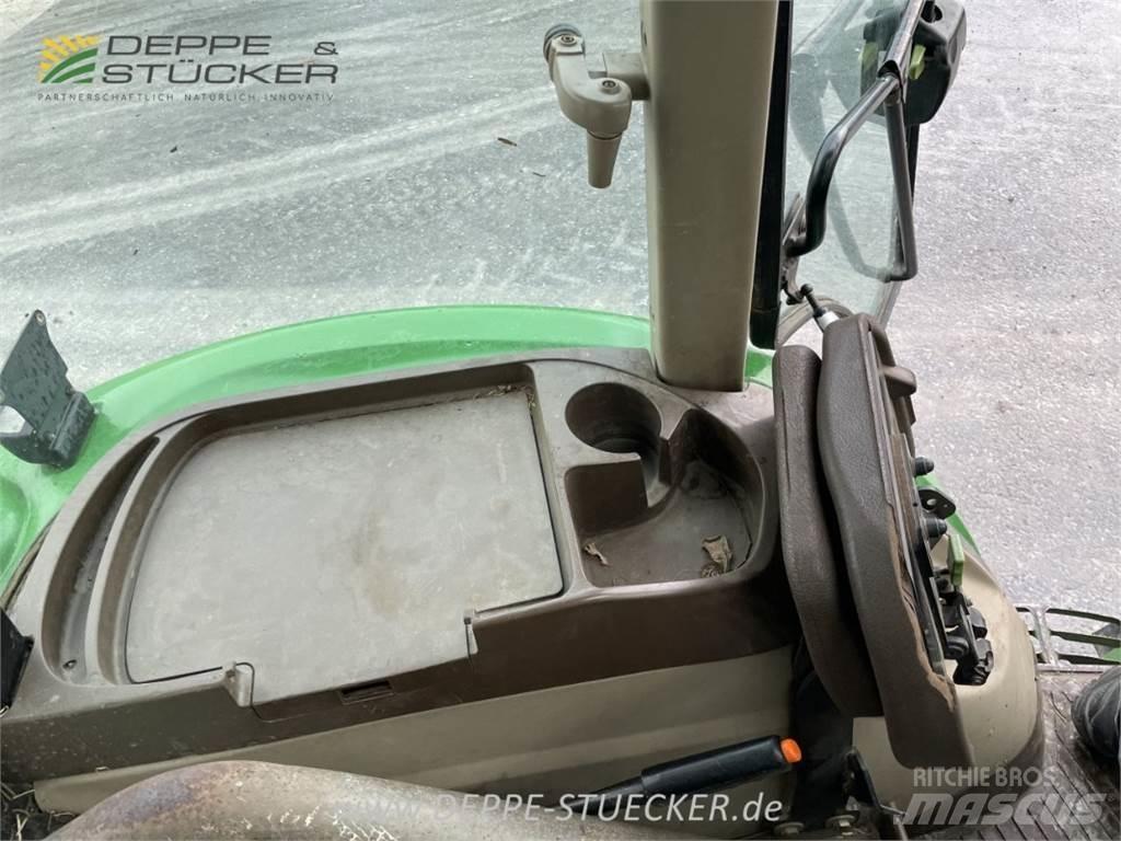 John Deere 5720 Tractors