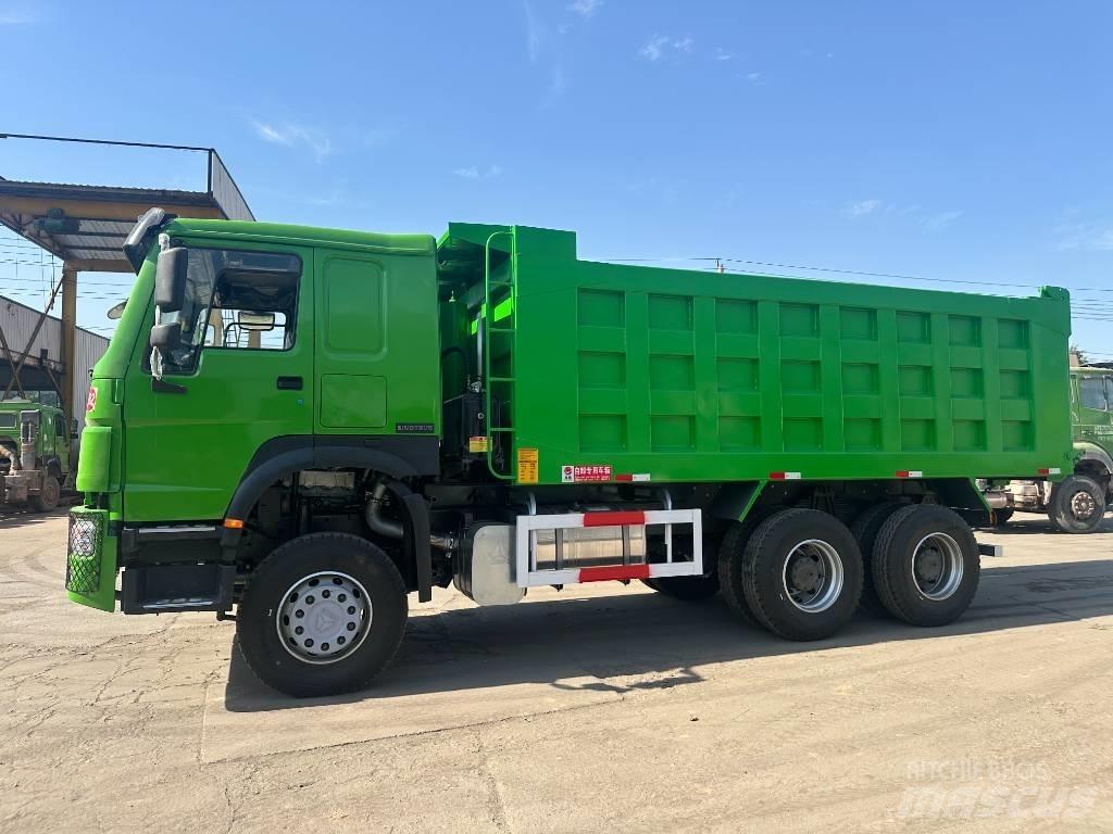 Howo 371 Box trucks