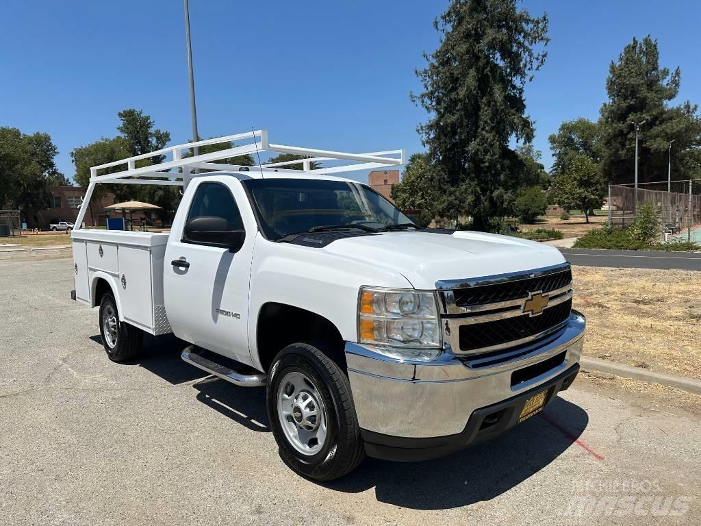 Chevrolet 2500 HD Pickup Trucks