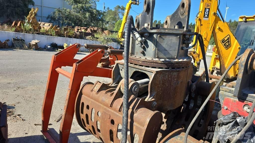 Liebherr 24625 Rotators