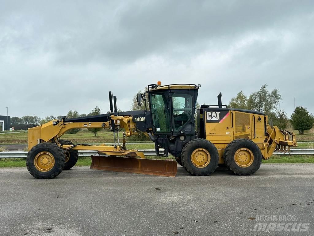 CAT 140M Motor Graders