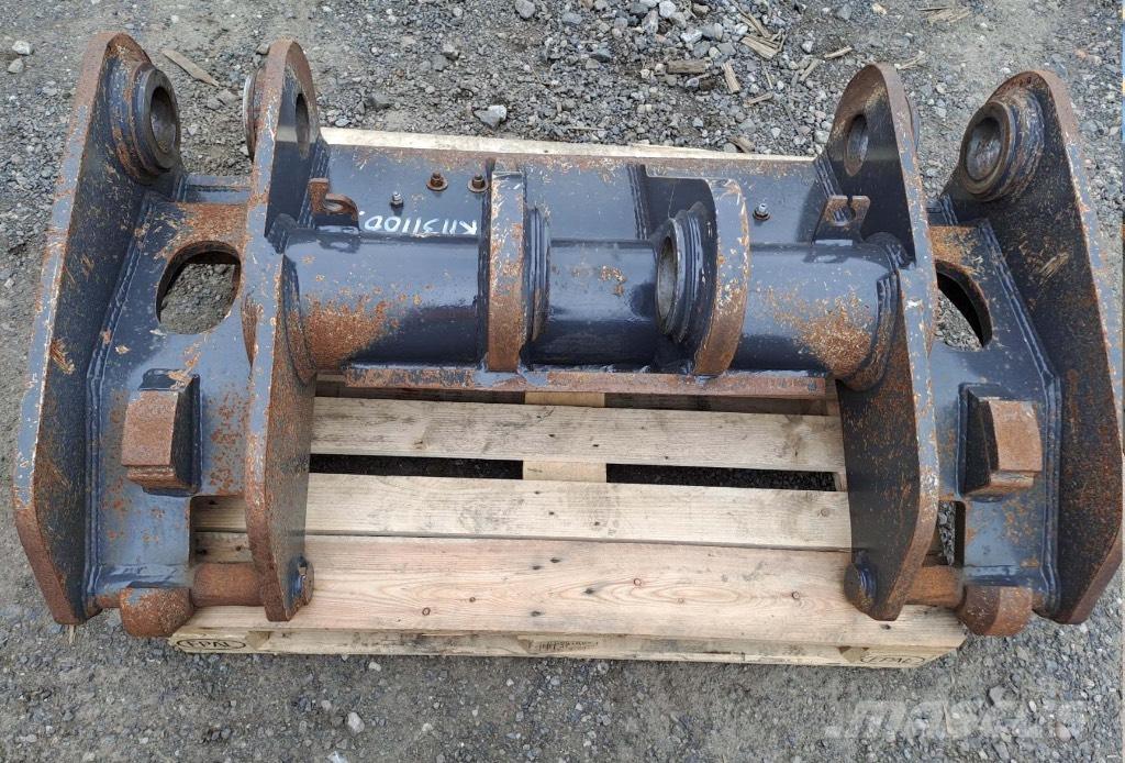 Develon Hitch Mini Excavators <7t (Mini Diggers)
