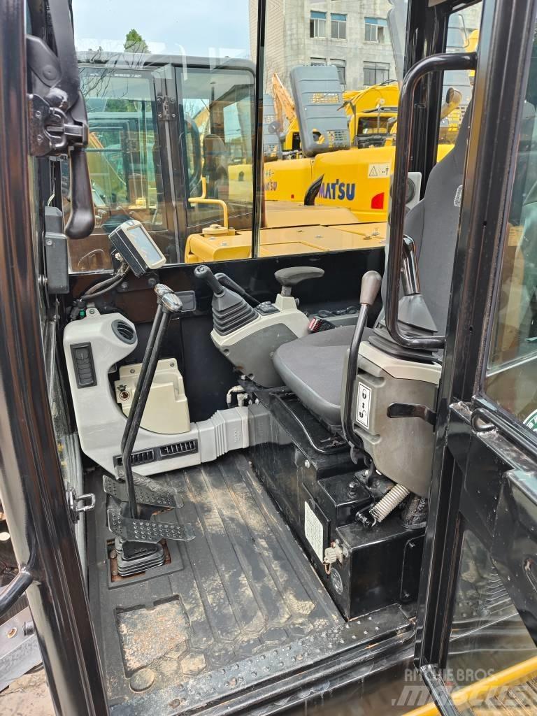 CAT 305.5 E 2 Mini Excavators <7t (Mini Diggers)