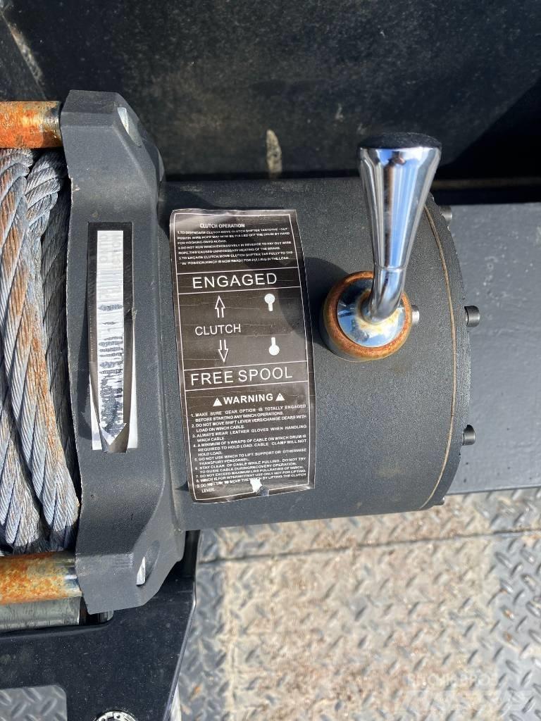 Sterling L 8513 Flatbed Trucks