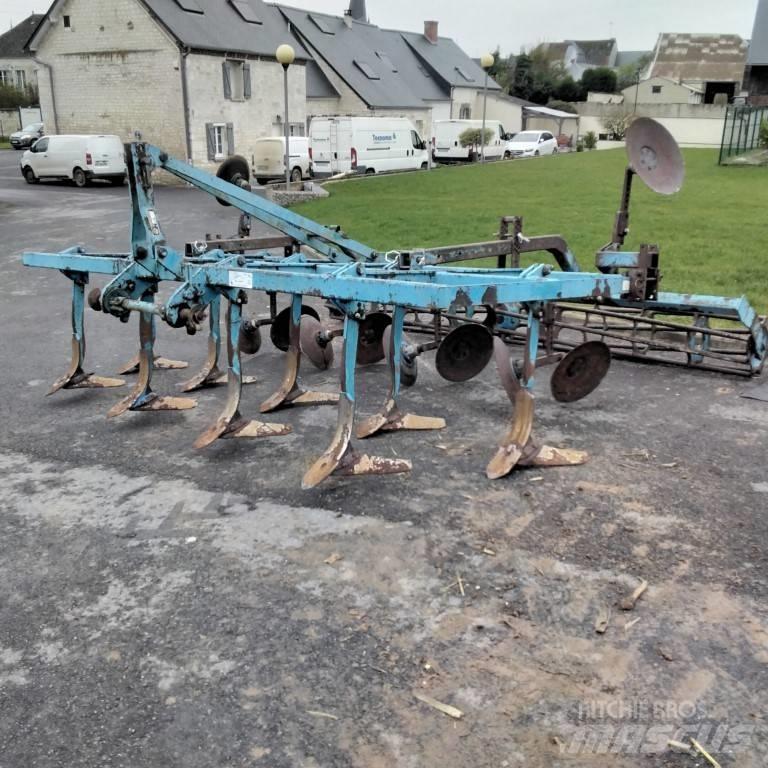 Lemken Smaragd Cultivators