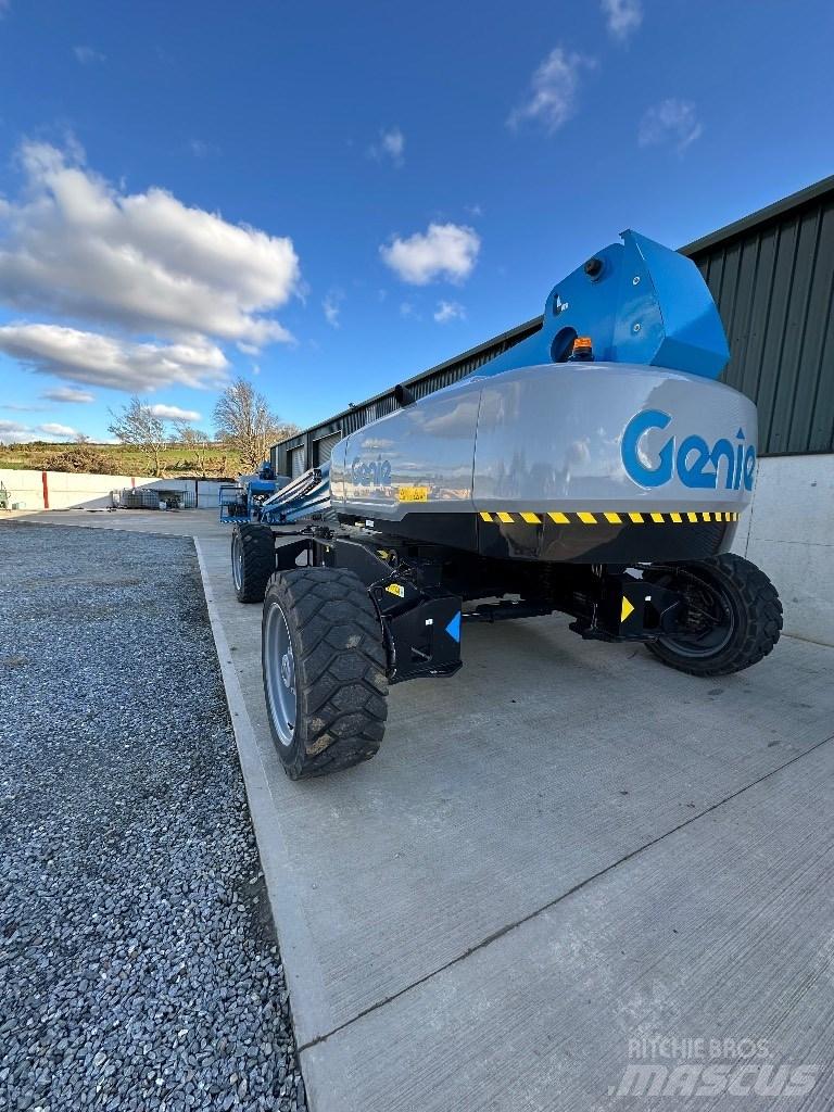Genie SX 125 XC Telescopic boom lifts