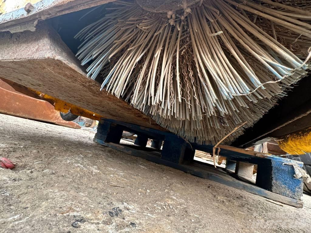  Multisweep 400C Road Construction Other