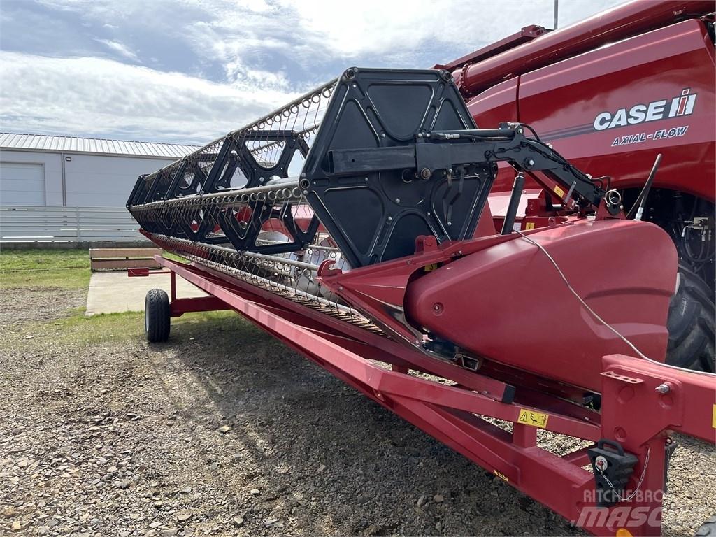 Case IH AF 7240 Combine Harvesters