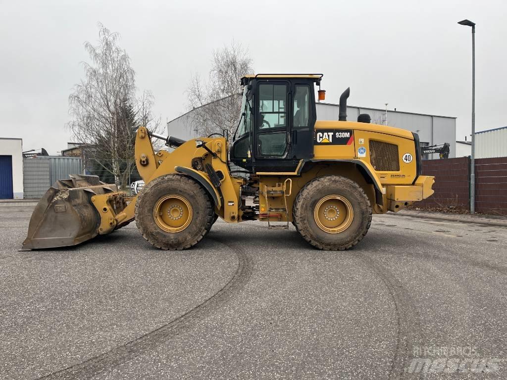 CAT 930M Wheel Loaders