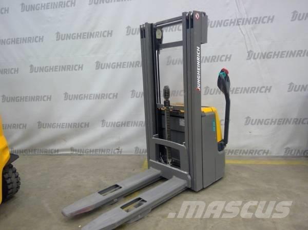 Jungheinrich EJC 112 Pedestrian stacker