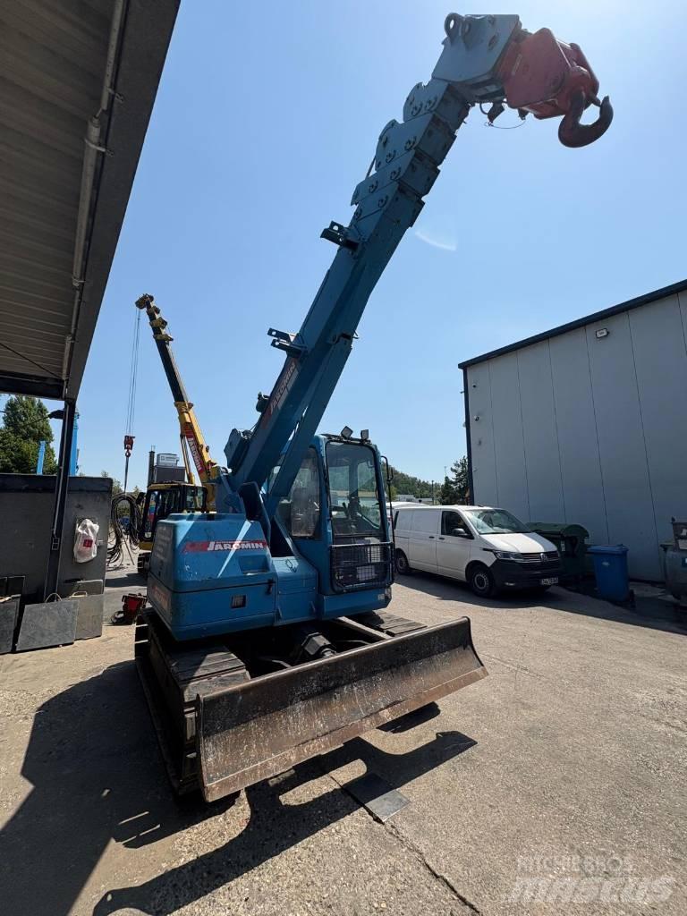 Maeda LC 785 B Mini cranes