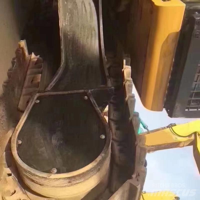 CAT 340 D L Crawler Excavators