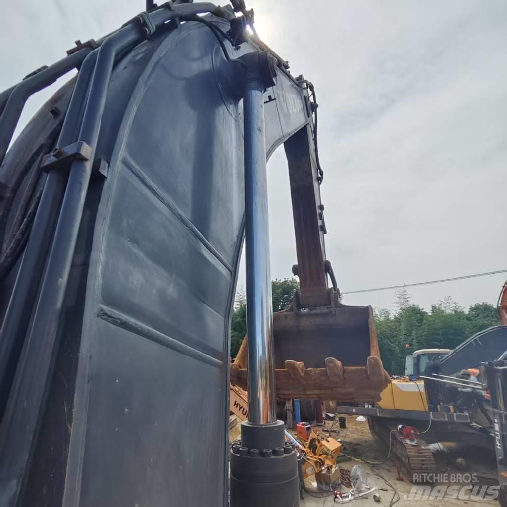 Volvo EC480DL Crawler Excavators