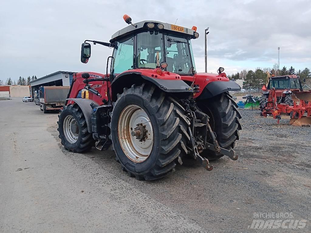 Massey Ferguson 7726 Tractors