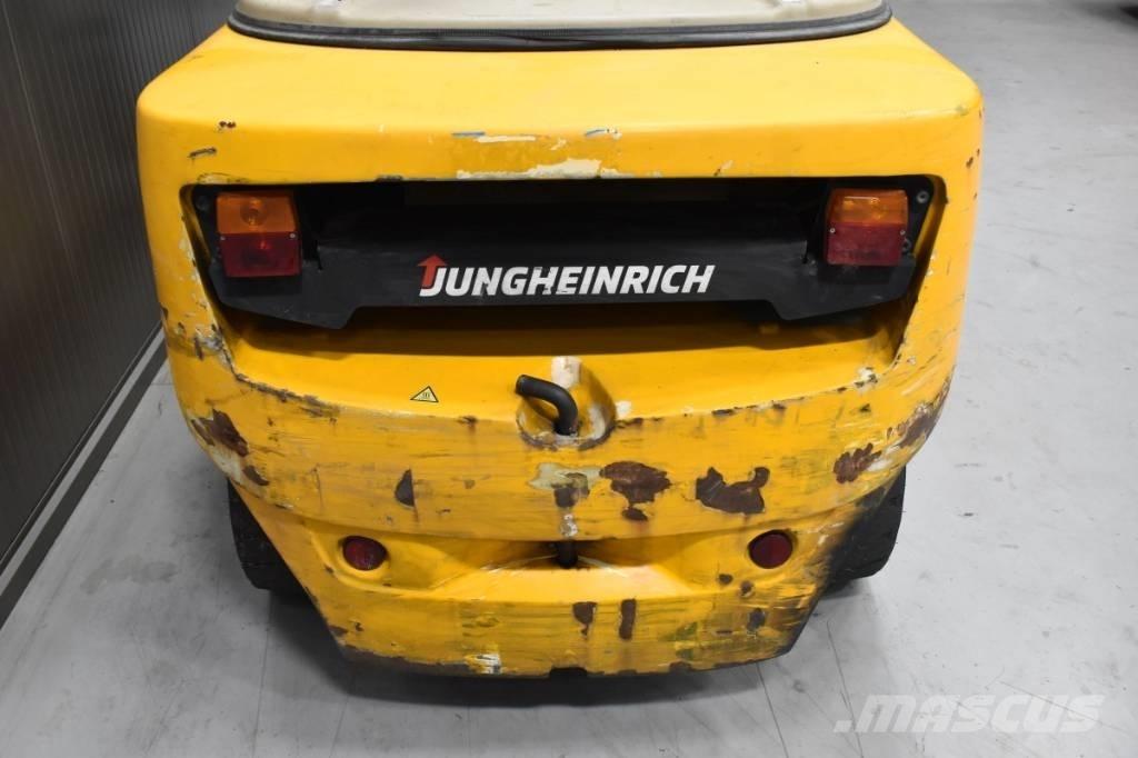 Jungheinrich DFG 435 Diesel Forklifts