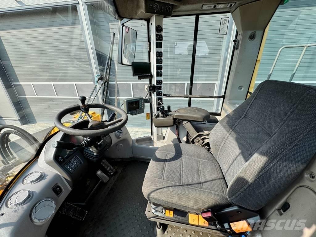 Volvo L 180 F Wheel Loaders