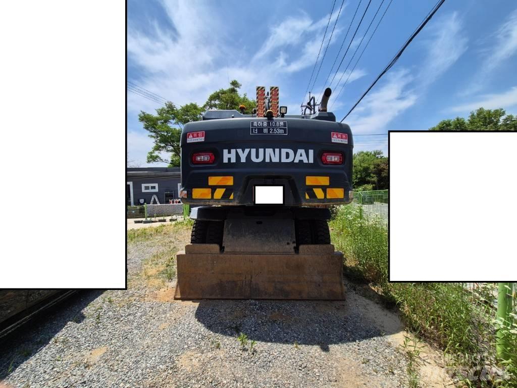 Hyundai HW 210 A Wheeled Excavators