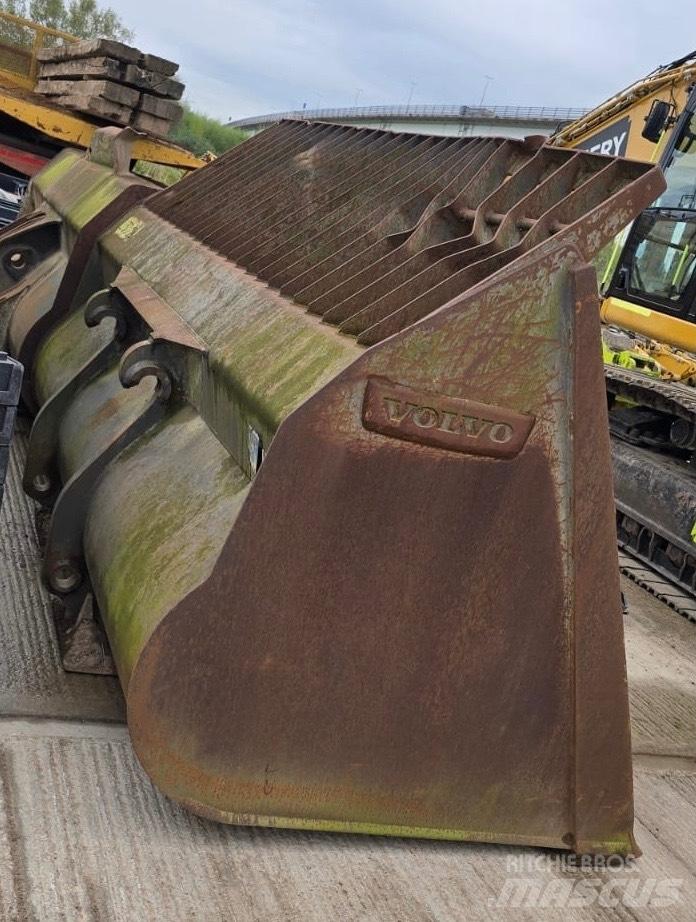 Volvo L 220 H Wheel Loaders