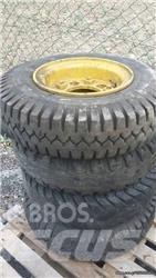 Bobcat 700x12 Tires, wheels and rims