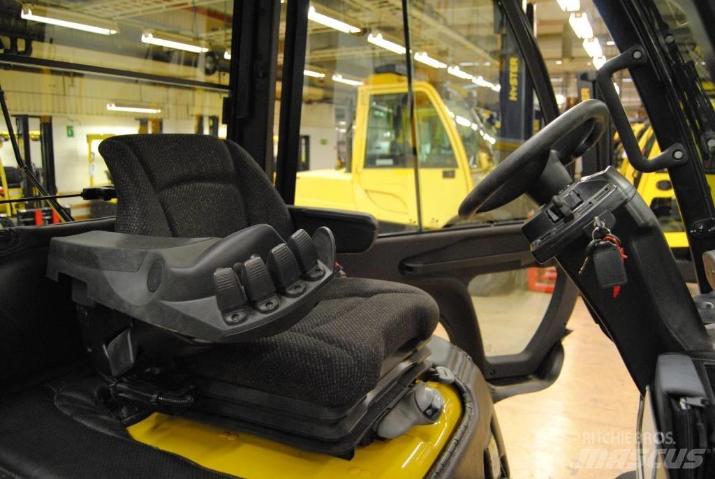 Yale GPD30VX Diesel Forklifts