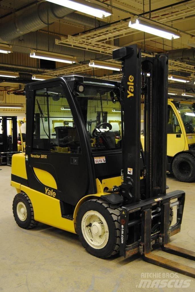 Yale GPD30VX Diesel Forklifts