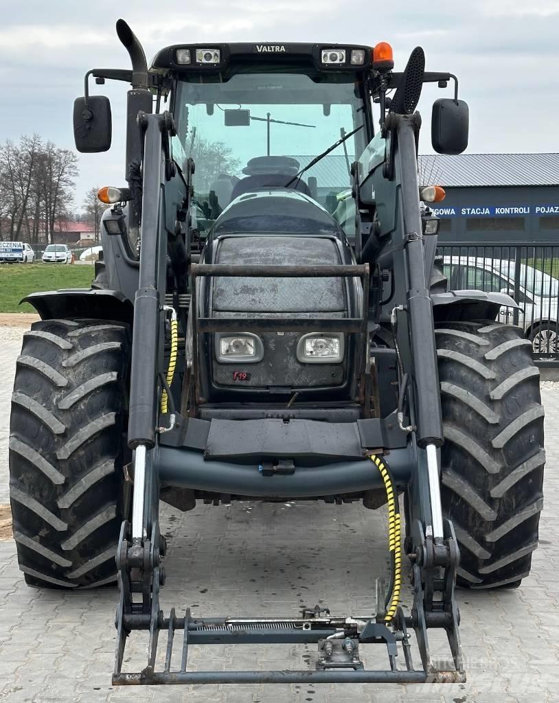 Valtra T 191 Tractors