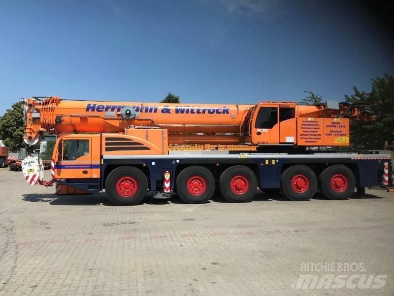 Terex Demag AC 250-5 Mobile and all terrain cranes