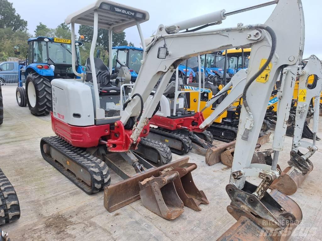 Takeuchi TB23R Mini Excavators <7t (Mini Diggers)