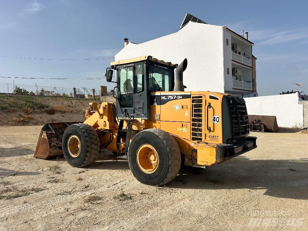 Hyundai HL 757-9 A Wheel Loaders