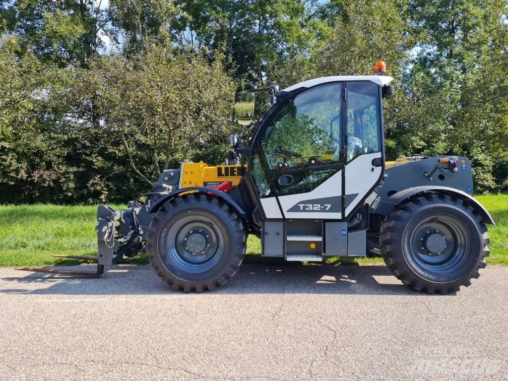 Liebherr T 32-7 Telescopic Handlers