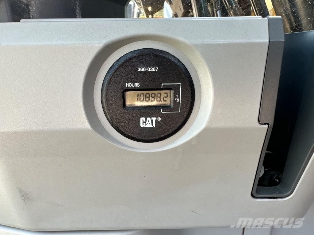 CAT 320FL Crawler excavators